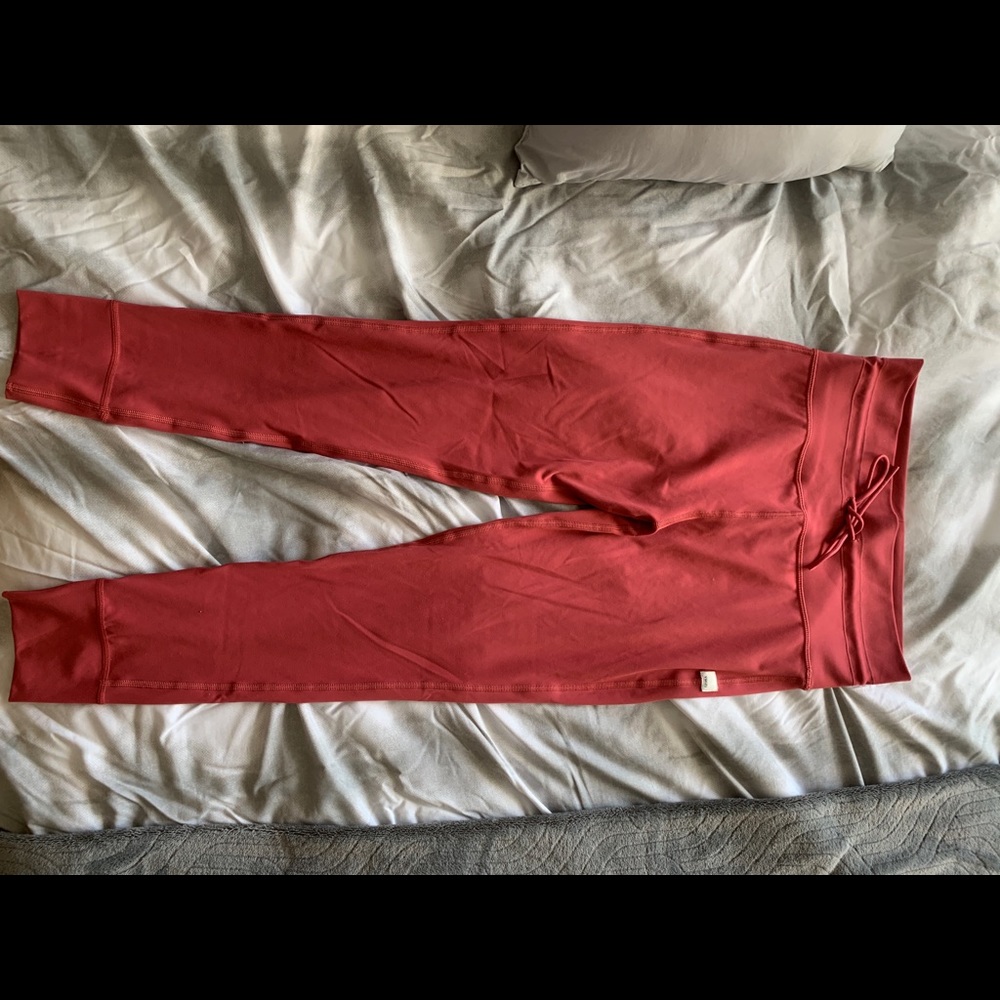 Vuori pink leggings with tie